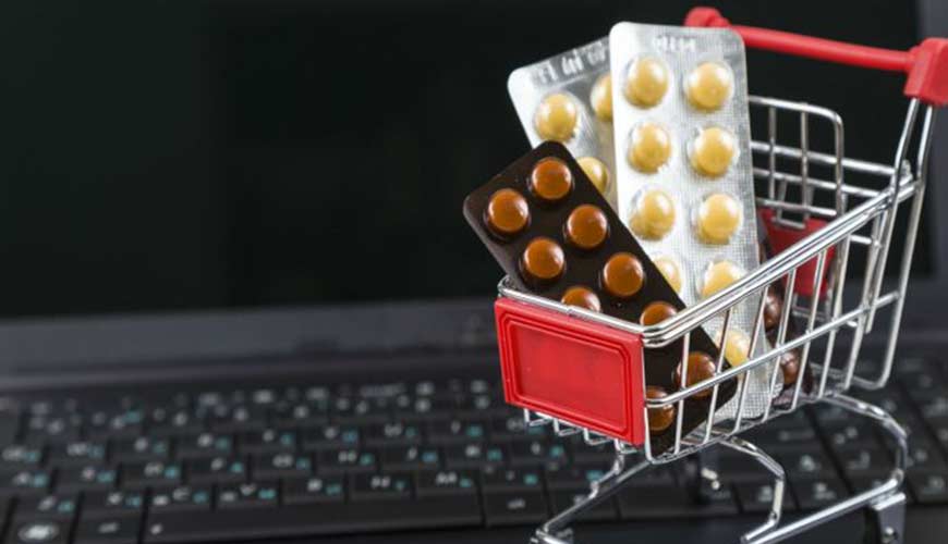 Farmacie false strizzano l’occhio dalle pagine di Facebook Farmacie false strizzano l’occhio dalle pagine di Facebook
