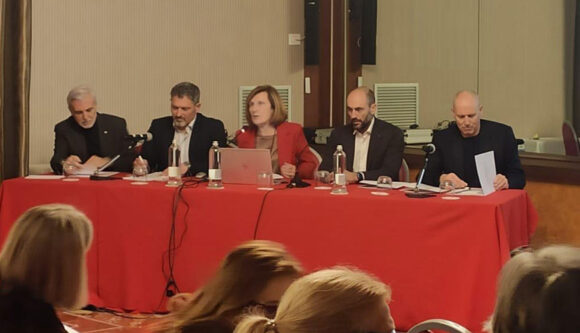 Udine, prima tappa del roadshow “Farmacia sostenibile”, organizzato da iFarma con il patrocinio di Federfarma, il supporto non condizionante di Chiesi Italia e il supporto tecnico di Nativa