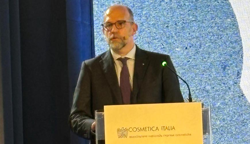 Il presidente di Cosmetica Italia Benedetto Lavino Il presidente di Cosmetica Italia Benedetto Lavino