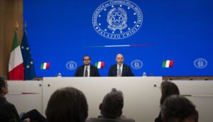Il sottosegretario alla Salute Marcello Gemmato e il sottosegretario di Stato con delega al Cipess Alessandro Morelli